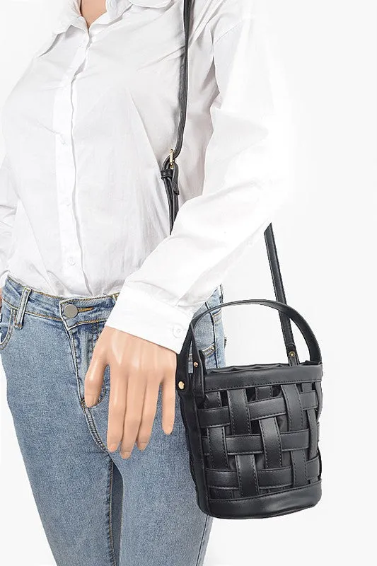 2 in 1 Open Weaved Bucket Swing Bag