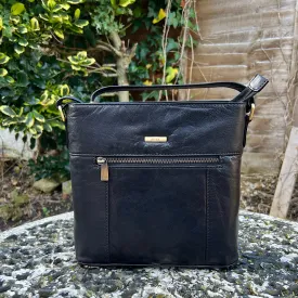 Black Bucket Style 'Abigail' Leather Shoulder Bag