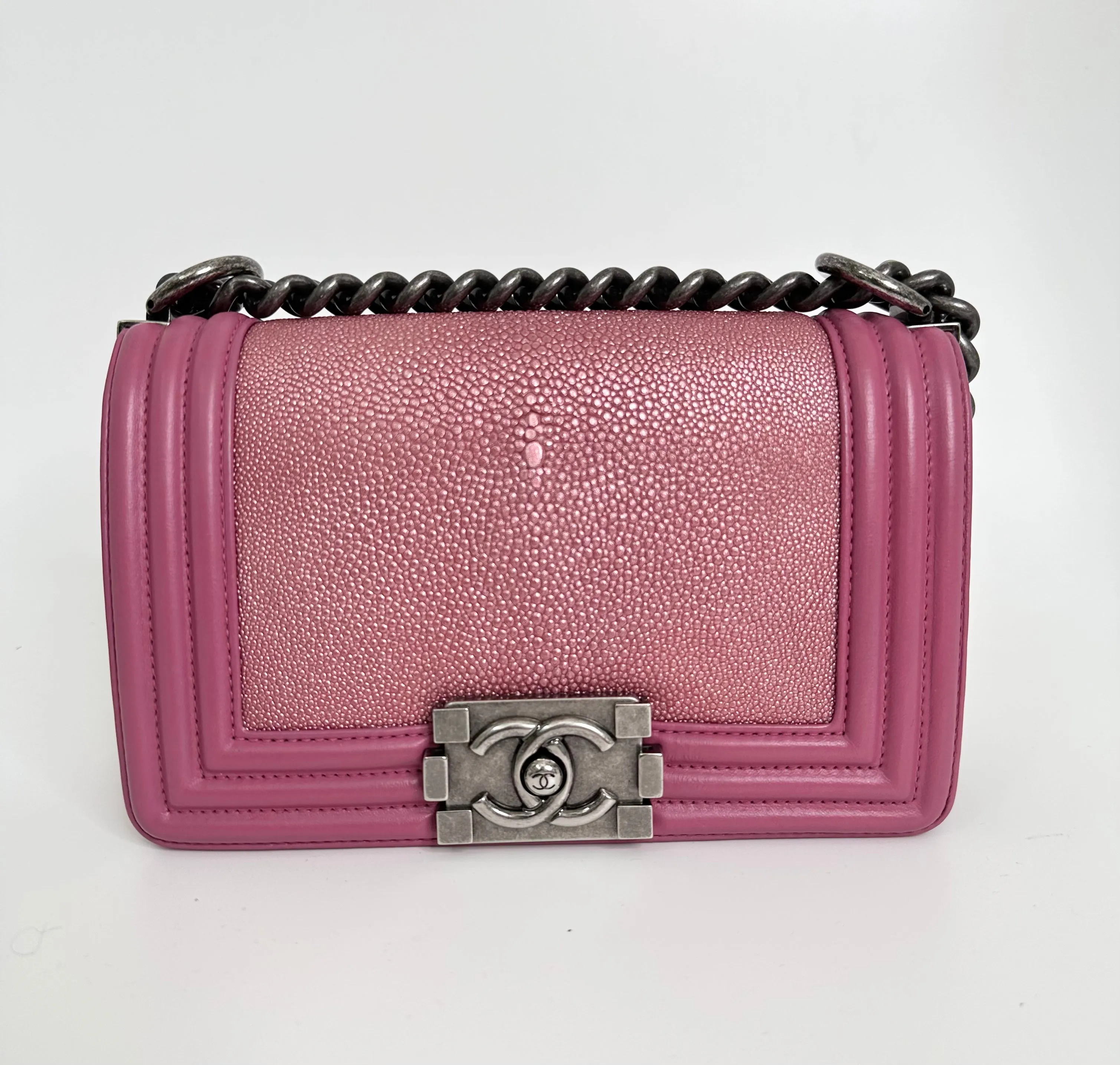 CHANEL Pink Leather Le Boy Bag