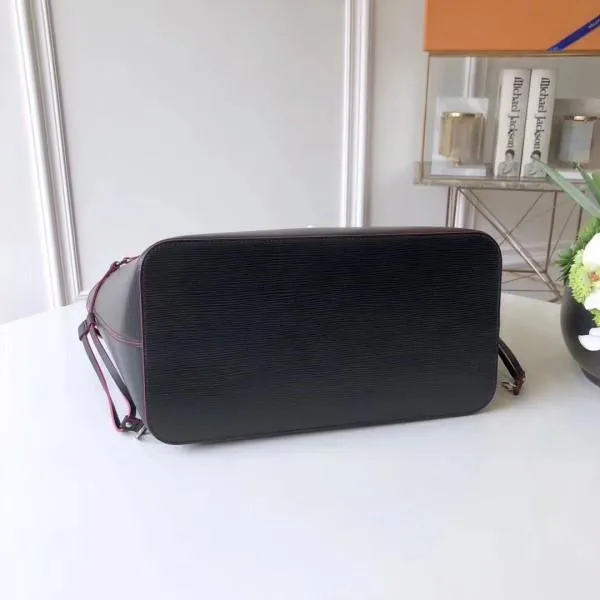 Epi Leather Neverfull Mm Bag Noir/rosy 2018 Collection