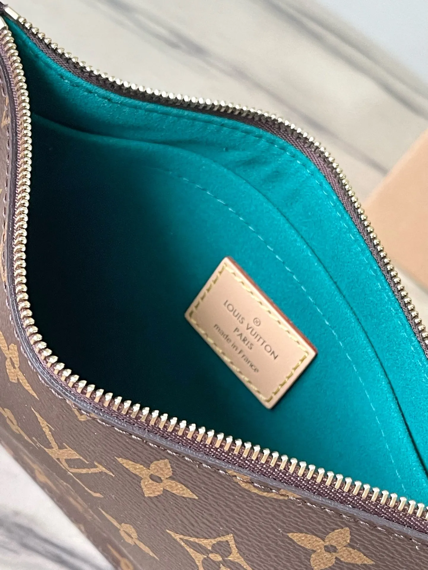LB1046 Neverfull MM / HIGHEST QUALITY VERSION / 12.2 x 11 x 5.5 inches