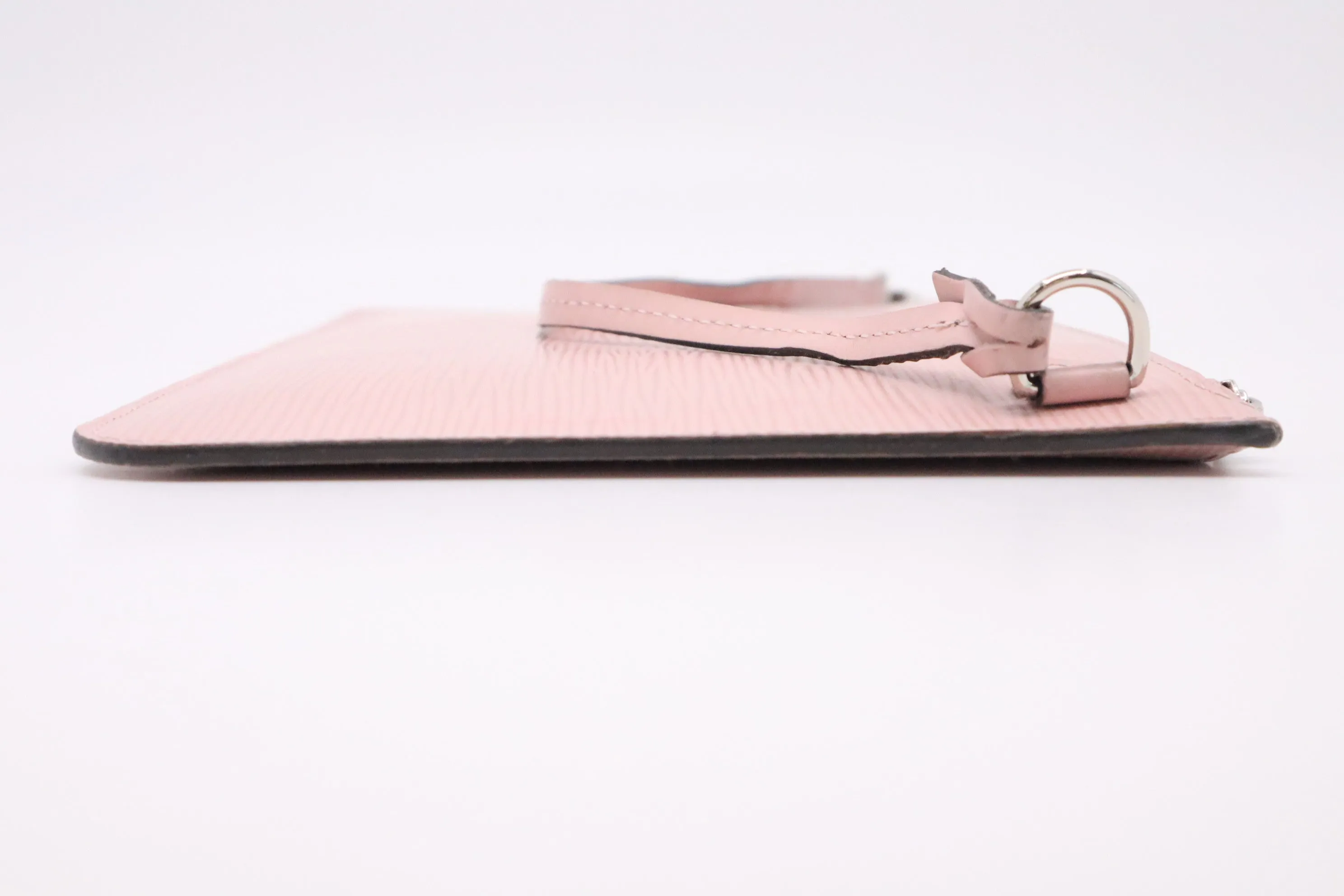 Louis Vuitton Neverfull MM in Pink Epi Leather